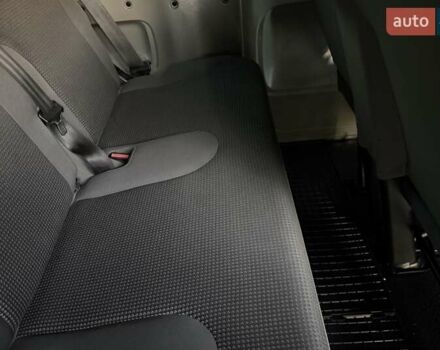 Опель Виваро, объемом двигателя 2 л и пробегом 287 тыс. км за 13950 $, фото 119 на Automoto.ua