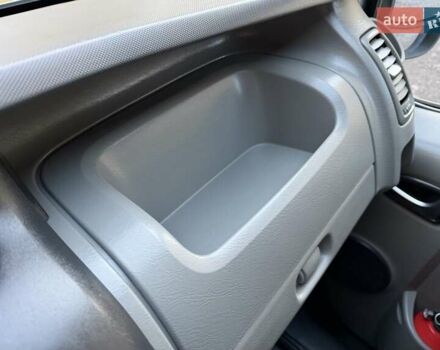 Опель Виваро, объемом двигателя 2 л и пробегом 287 тыс. км за 13950 $, фото 91 на Automoto.ua