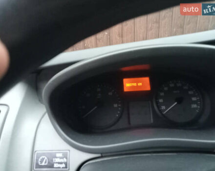 Опель Виваро, объемом двигателя 2 л и пробегом 303 тыс. км за 13400 $, фото 12 на Automoto.ua