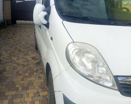 Опель Виваро, объемом двигателя 2 л и пробегом 380 тыс. км за 10500 $, фото 3 на Automoto.ua