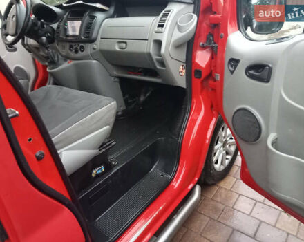 Опель Виваро, объемом двигателя 2 л и пробегом 303 тыс. км за 13400 $, фото 4 на Automoto.ua