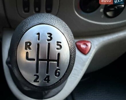 Опель Виваро, объемом двигателя 2 л и пробегом 287 тыс. км за 13950 $, фото 83 на Automoto.ua