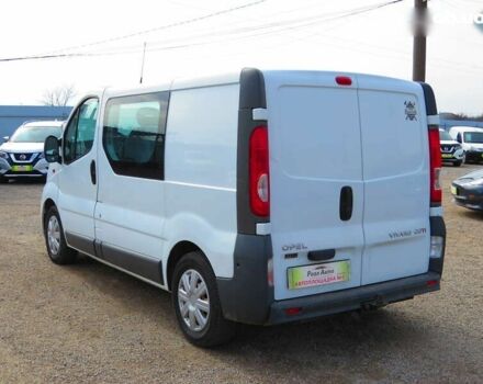 Опель Віваро, об'ємом двигуна 2 л та пробігом 335 тис. км за 9500 $, фото 1 на Automoto.ua