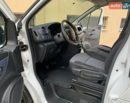 Опель Виваро, объемом двигателя 1.6 л и пробегом 180 тыс. км за 10500 $, фото 30 на Automoto.ua