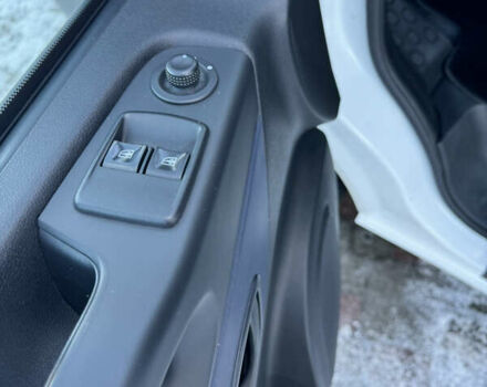 Опель Виваро, объемом двигателя 1.6 л и пробегом 250 тыс. км за 11600 $, фото 28 на Automoto.ua