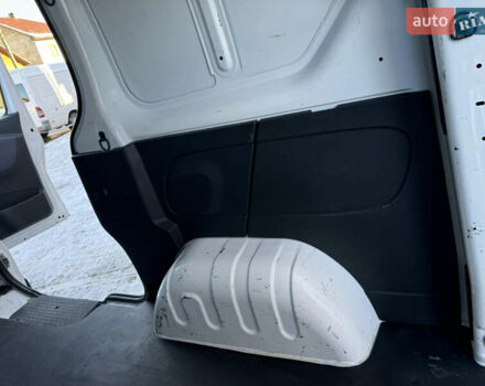 Опель Виваро, объемом двигателя 1.6 л и пробегом 250 тыс. км за 11600 $, фото 20 на Automoto.ua