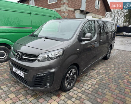 Опель Виваро, объемом двигателя 2 л и пробегом 217 тыс. км за 21550 $, фото 5 на Automoto.ua