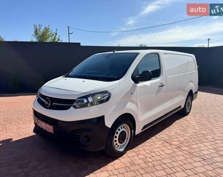 Опель Виваро, объемом двигателя 2 л и пробегом 224 тыс. км за 18300 $, фото 1 на Automoto.ua