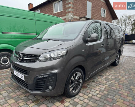 Опель Виваро, объемом двигателя 2 л и пробегом 217 тыс. км за 21550 $, фото 2 на Automoto.ua