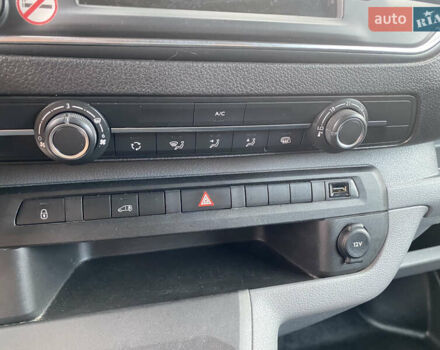 Опель Виваро, объемом двигателя 2 л и пробегом 108 тыс. км за 18999 $, фото 29 на Automoto.ua