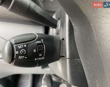 Опель Виваро, объемом двигателя 2 л и пробегом 108 тыс. км за 18999 $, фото 31 на Automoto.ua