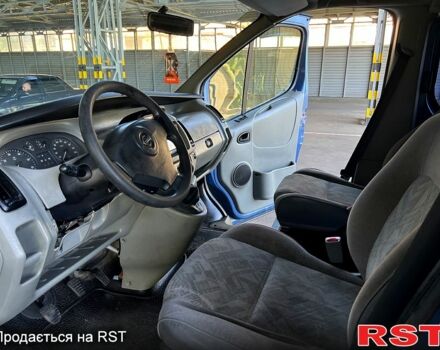 Опель Виваро, объемом двигателя 2.5 л и пробегом 323 тыс. км за 3600 $, фото 3 на Automoto.ua