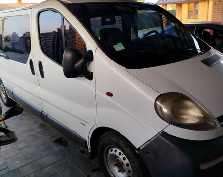 Опель Віваро, об'ємом двигуна 2.5 л та пробігом 300 тис. км за 8500 $, фото 2 на Automoto.ua