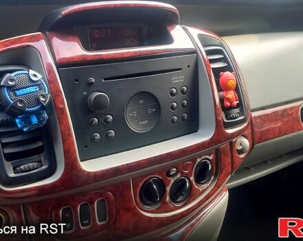 Опель Виваро, объемом двигателя 1.9 л и пробегом 320 тыс. км за 7800 $, фото 6 на Automoto.ua