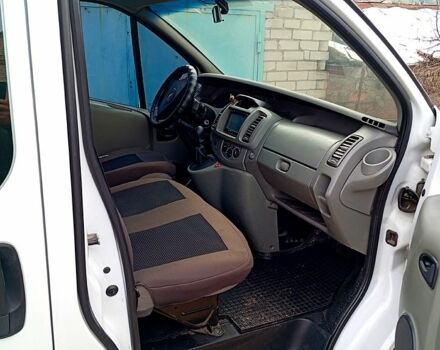 Опель Виваро, объемом двигателя 1.9 л и пробегом 380 тыс. км за 5000 $, фото 2 на Automoto.ua