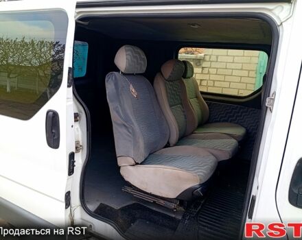 Опель Виваро, объемом двигателя 1.9 л и пробегом 380 тыс. км за 5000 $, фото 1 на Automoto.ua