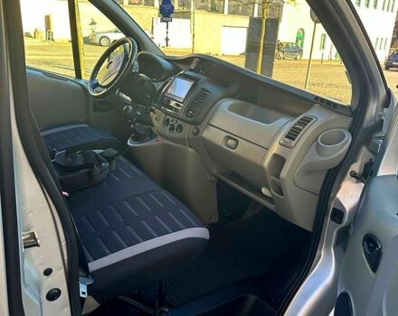 Опель Виваро, объемом двигателя 2 л и пробегом 259 тыс. км за 14180 $, фото 3 на Automoto.ua