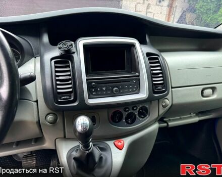 Опель Виваро, объемом двигателя 2 л и пробегом 250 тыс. км за 14950 $, фото 1 на Automoto.ua