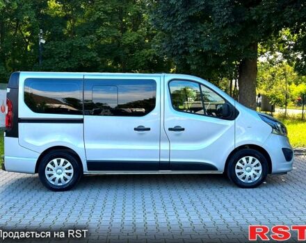 Опель Виваро, объемом двигателя 1.6 л и пробегом 128 тыс. км за 11800 $, фото 3 на Automoto.ua