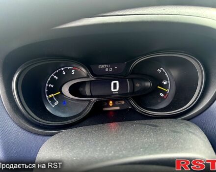 Опель Віваро, об'ємом двигуна 1.6 л та пробігом 258 тис. км за 12287 $, фото 7 на Automoto.ua