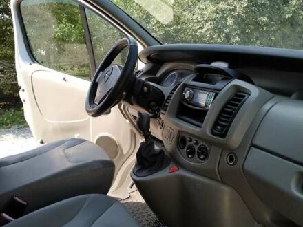 Опель Віваро 2006 у Шепетовке на Automoto.ua Опель Віваро, об'ємом двигуна 1.9 л та пробігом 268 тис. км за 9000 $, фото 1 на Automoto.ua