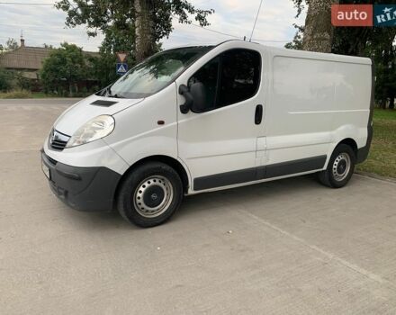 Опель Виваро, объемом двигателя 2 л и пробегом 315 тыс. км за 7500 $, фото 1 на Automoto.ua