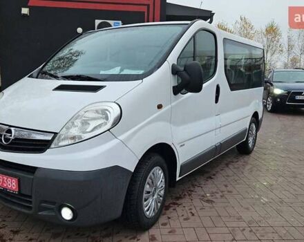 Опель Віваро, об'ємом двигуна 2 л та пробігом 207 тис. км за 14700 $, фото 1 на Automoto.ua