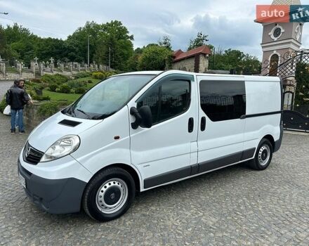 Опель Виваро, объемом двигателя 2 л и пробегом 299 тыс. км за 11999 $, фото 1 на Automoto.ua