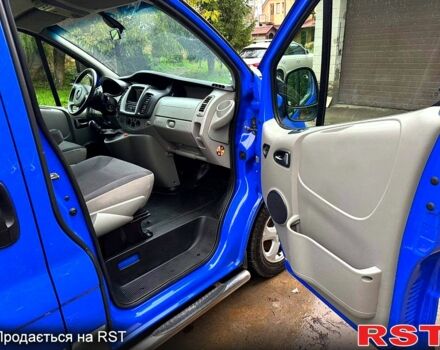 Опель Виваро, объемом двигателя 2 л и пробегом 250 тыс. км за 14950 $, фото 1 на Automoto.ua