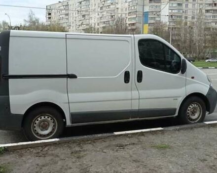 Белый Опель Виваро пасс., объемом двигателя 1.9 л и пробегом 4 тыс. км за 6500 $, фото 3 на Automoto.ua