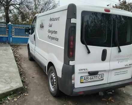 Белый Опель Виваро пасс., объемом двигателя 1.87 л и пробегом 323 тыс. км за 6800 $, фото 24 на Automoto.ua