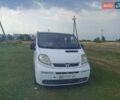 Белый Опель Виваро пасс., объемом двигателя 1.87 л и пробегом 200 тыс. км за 7000 $, фото 2 на Automoto.ua