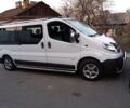 Белый Опель Виваро пасс., объемом двигателя 2 л и пробегом 200 тыс. км за 14000 $, фото 1 на Automoto.ua
