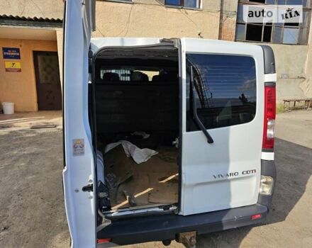 Белый Опель Виваро пасс., объемом двигателя 0 л и пробегом 270 тыс. км за 12600 $, фото 3 на Automoto.ua