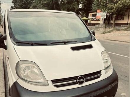 Опель Виваро пасс. 2003 в Львове на Automoto.ua Белый Опель Виваро пасс., объемом двигателя 1.9 л и пробегом 200 тыс. км за 7000 $, фото 1 на Automoto.ua