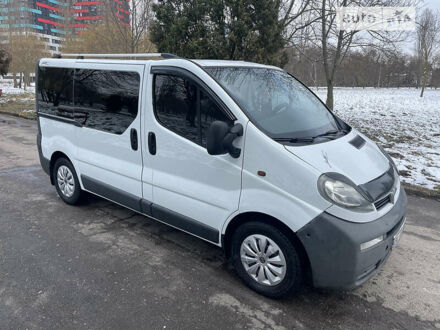 Опель Виваро пасс. 2004 в Ровно на Automoto.ua Белый Опель Виваро пасс., объемом двигателя 1.9 л и пробегом 332 тыс. км за 6900 $, фото 1 на Automoto.ua