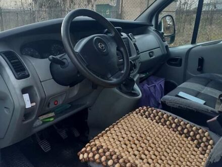 Опель Віваро пас. 2006 у Чернігові на Automoto.ua Білий Опель Віваро пас., об'ємом двигуна 1.87 л та пробігом 410 тис. км за 8400 $, фото 1 на Automoto.ua