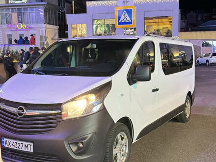 Опель Віваро пас. 2018 у Харкові на Automoto.ua Білий Опель Віваро пас., об'ємом двигуна 1.6 л та пробігом 90 тис. км за 20500 $, фото 1 на Automoto.ua