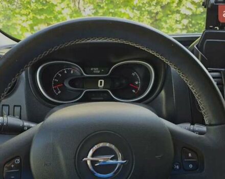 Чорний Опель Віваро пас., об'ємом двигуна 1.6 л та пробігом 188 тис. км за 10700 $, фото 20 на Automoto.ua