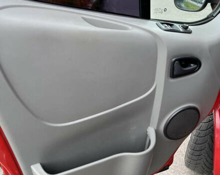 Червоний Опель Віваро пас., об'ємом двигуна 1.9 л та пробігом 310 тис. км за 6400 $, фото 12 на Automoto.ua