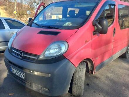 Опель Виваро пасс. 2001 в Костополе на Automoto.ua Красный Опель Виваро пасс., объемом двигателя 1.9 л и пробегом 300 тыс. км за 5500 $, фото 1 на Automoto.ua