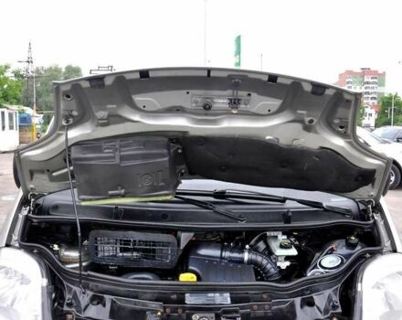 Опель Виваро пасс., объемом двигателя 2 л и пробегом 260 тыс. км за 8500 $, фото 1 на Automoto.ua