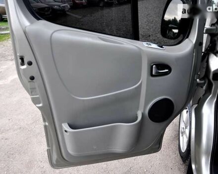 Опель Виваро пасс., объемом двигателя 2 л и пробегом 260 тыс. км за 8500 $, фото 14 на Automoto.ua