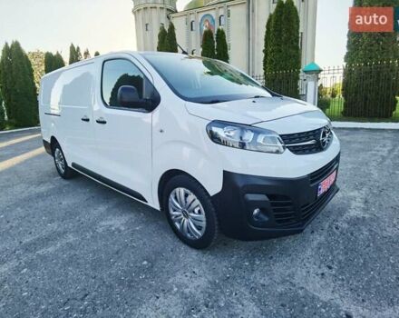 Опель Виваро пасс., объемом двигателя 2 л и пробегом 181 тыс. км за 17250 $, фото 19 на Automoto.ua