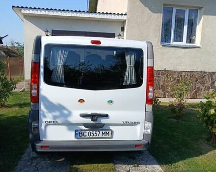 Опель Виваро пасс., объемом двигателя 2 л и пробегом 272 тыс. км за 8550 $, фото 3 на Automoto.ua