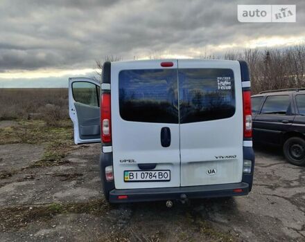 Опель Віваро пас., об'ємом двигуна 2 л та пробігом 350 тис. км за 8900 $, фото 3 на Automoto.ua