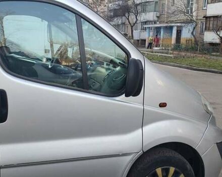 Опель Віваро пас., об'ємом двигуна 2 л та пробігом 280 тис. км за 10000 $, фото 4 на Automoto.ua