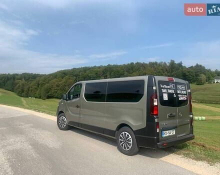 Опель Виваро пасс., объемом двигателя 1.6 л и пробегом 485 тыс. км за 15100 $, фото 4 на Automoto.ua