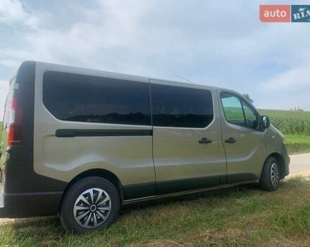 Опель Виваро пасс., объемом двигателя 1.6 л и пробегом 485 тыс. км за 15100 $, фото 2 на Automoto.ua