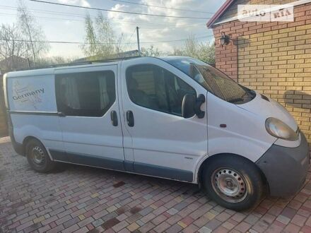 Опель Виваро пасс. 2005 в Кропивницком (Кировограде) на Automoto.ua Опель Виваро пасс., объемом двигателя 2.5 л и пробегом 238 тыс. км за 7000 $, фото 1 на Automoto.ua